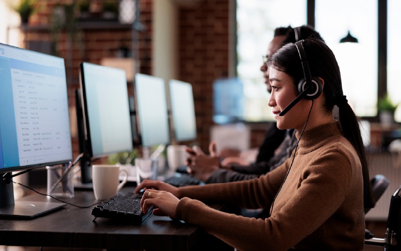 On-Boarding Customer Service Agents